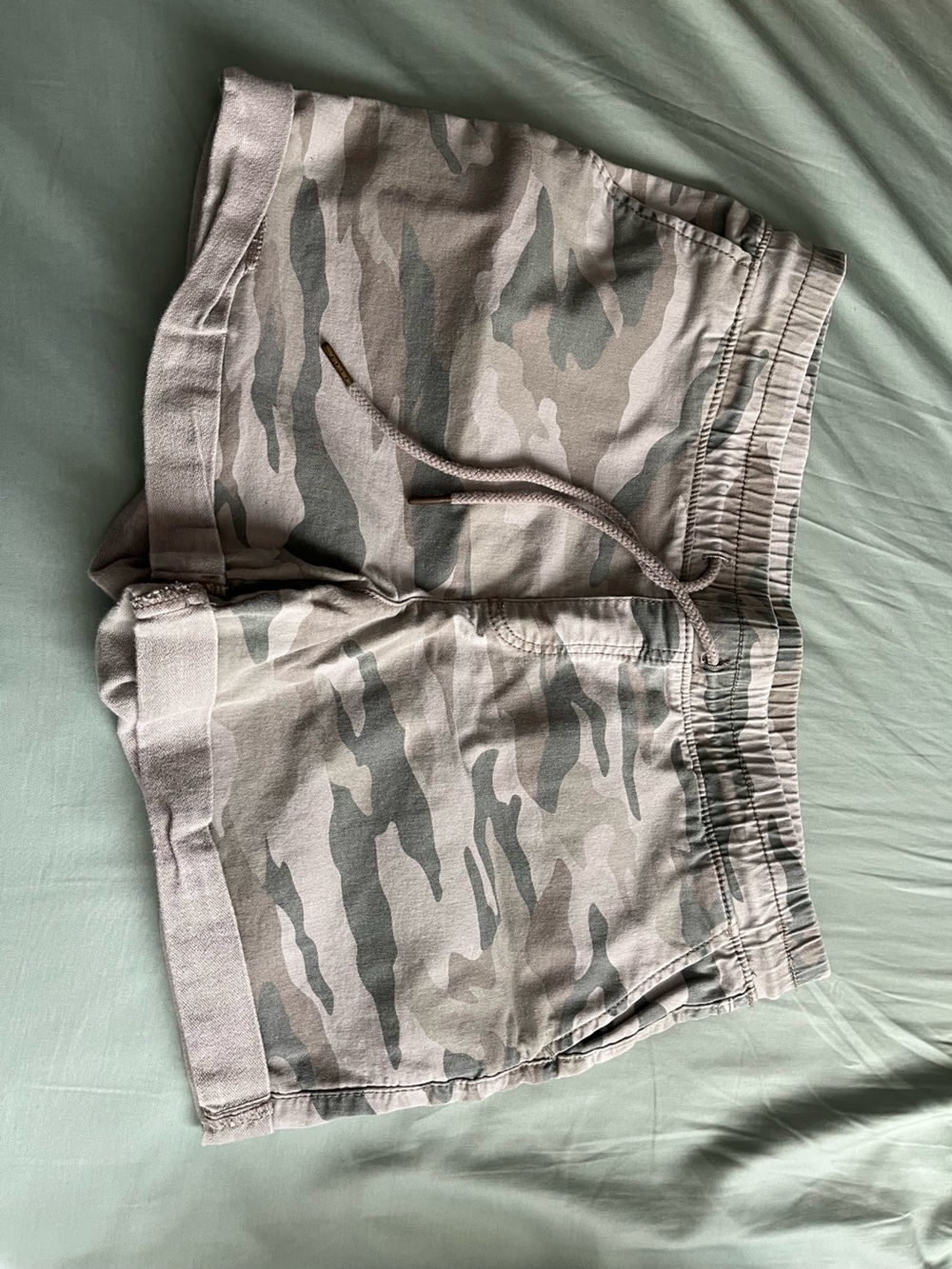 Time and Tru Gray and Olive Camo Women’s Shorts